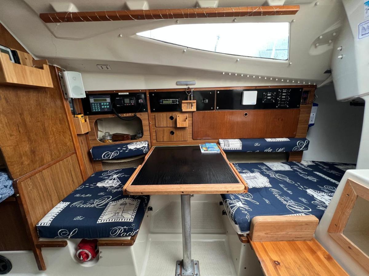 Nuit Insolite Sur Un Bateau Au Havre Le Havre Exterior photo